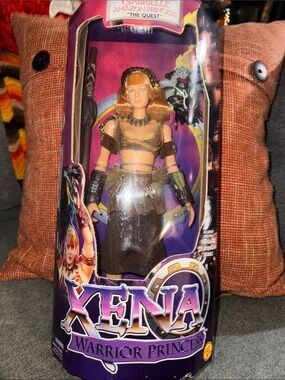 Vintage 1998 Toy Biz Xena Warrior Princess Gabrielle Amazon Princess "The Quest"